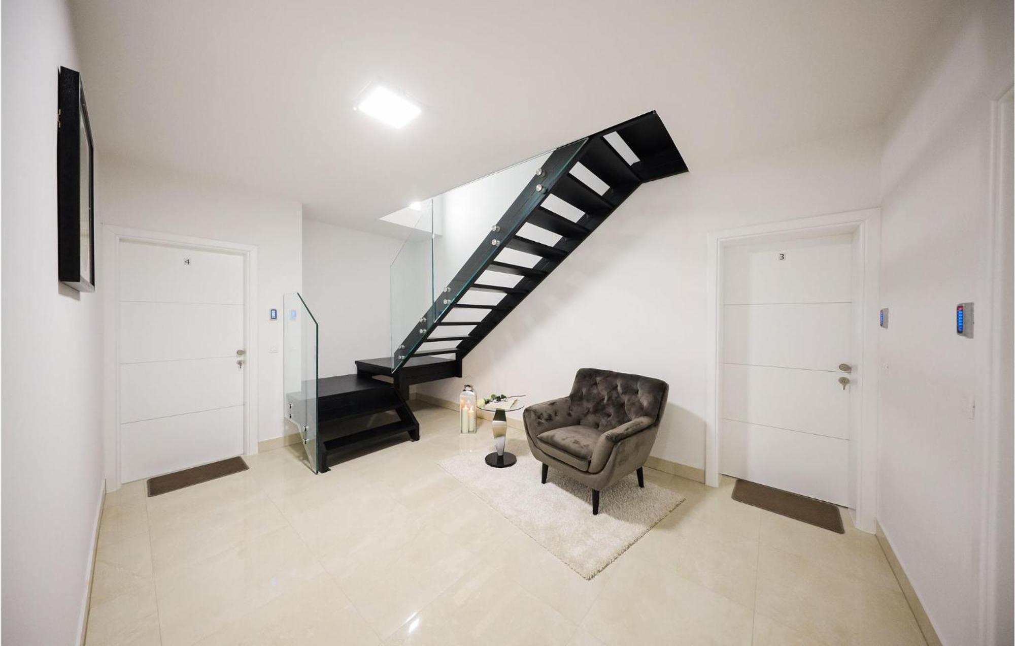 Lovely Apartment In Zadar With Wifi Exterior photo