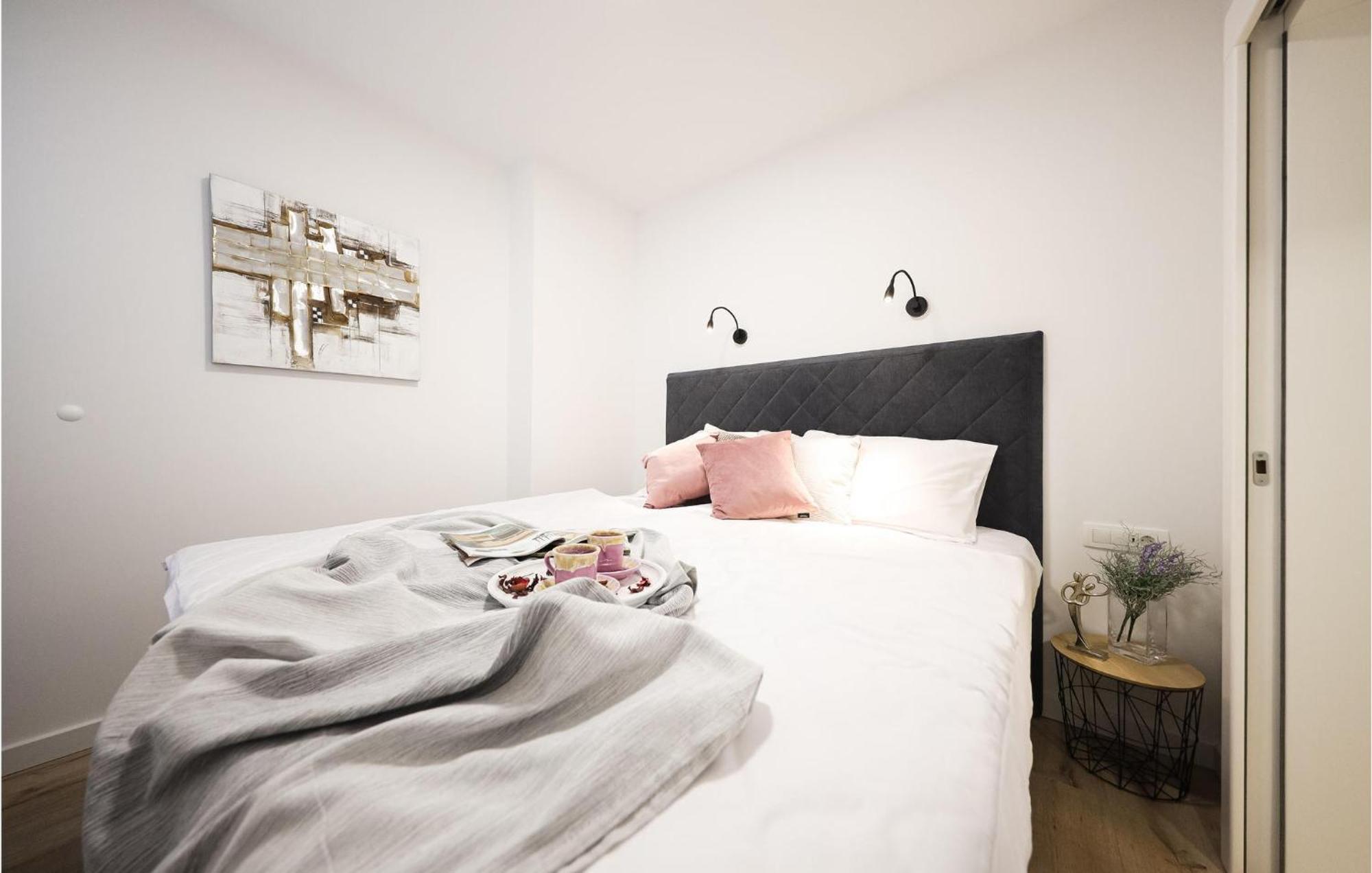 Lovely Apartment In Zadar With Wifi Exterior photo