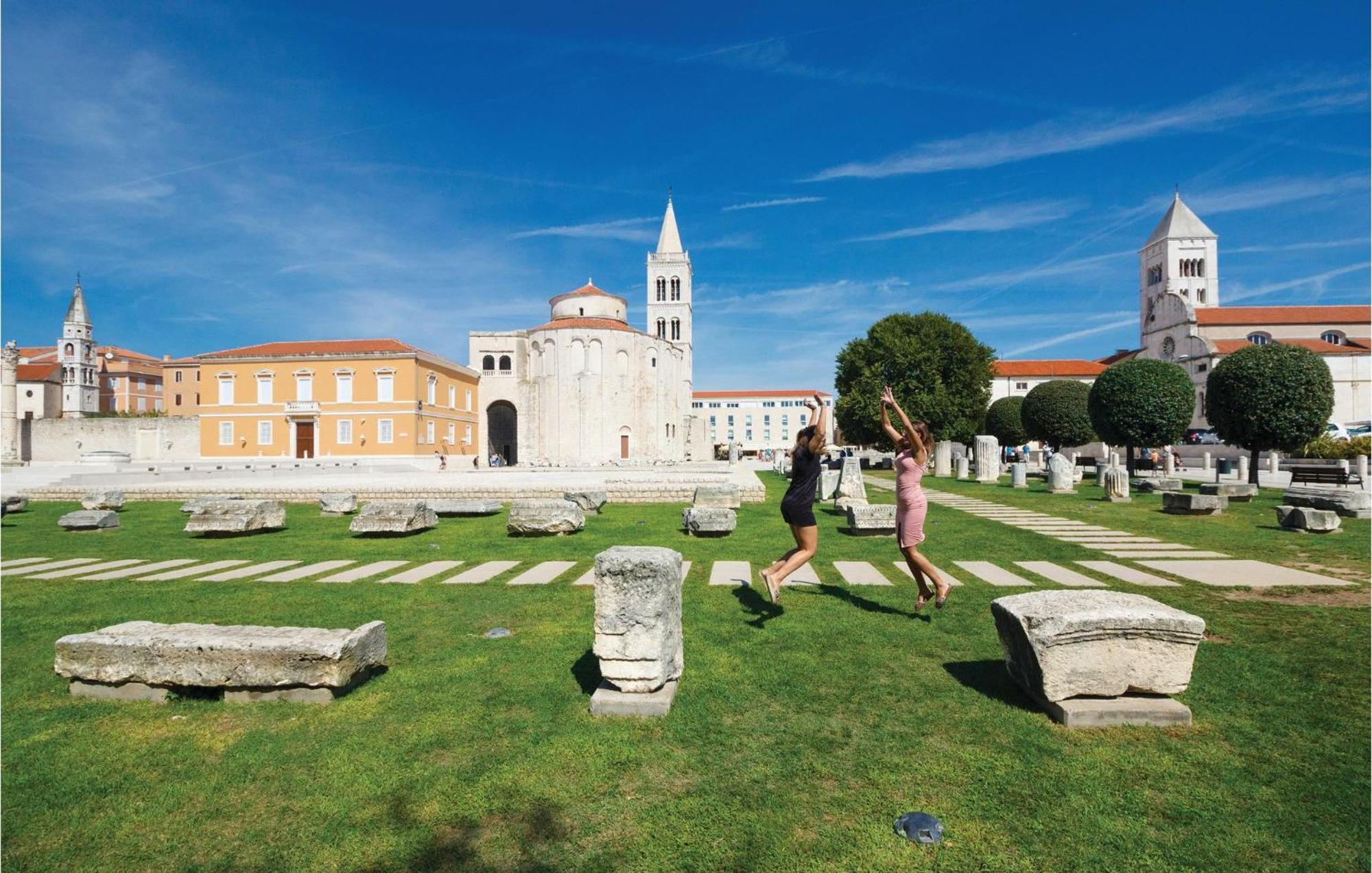 Lovely Apartment In Zadar With Wifi Exterior photo